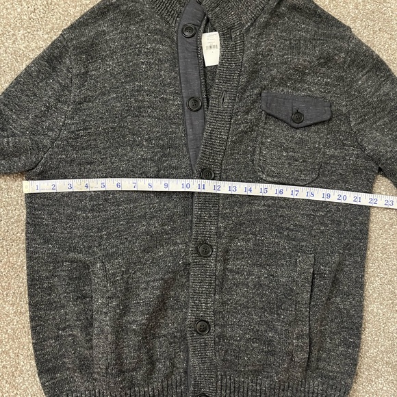 GAP NWT Men’s Cable Knit Cardigan - Picture 4 of 6